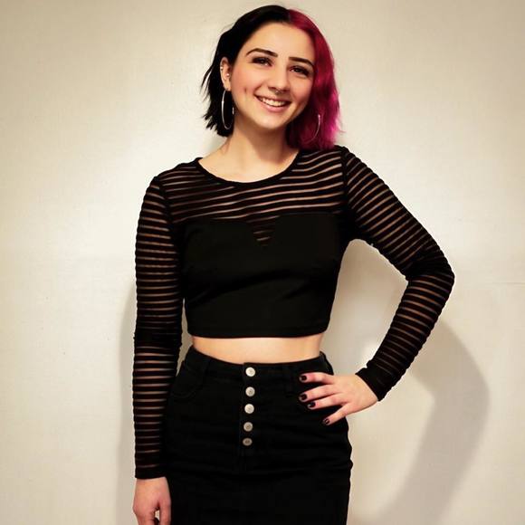 Meet your Posher, Bobbi - Picture 1 of 1